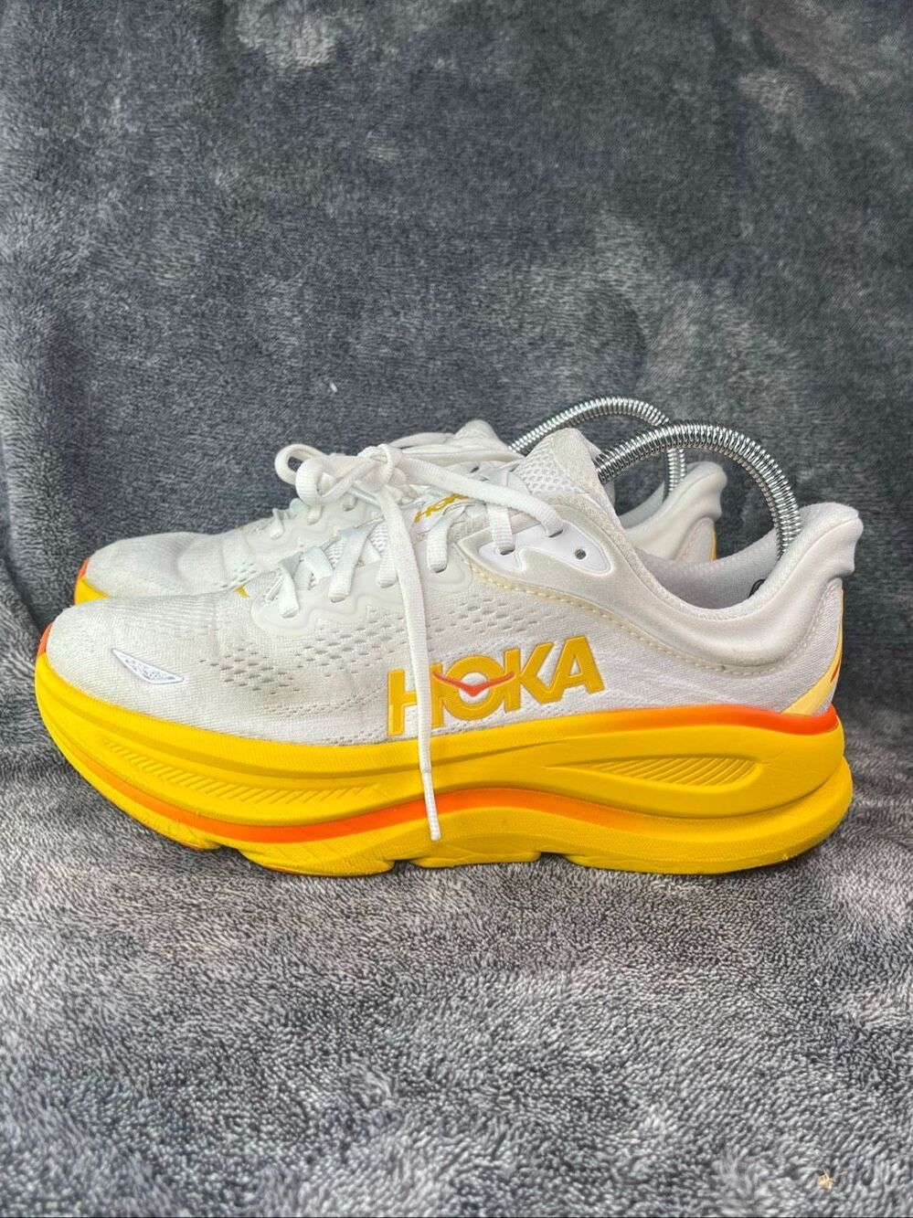 HOKA One One Bondi 9 Womens Size 8B Running Shoes White Yellow Orange 1162012